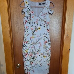 Karen Millen Floral V-Neck Midi Dress - Gray and Pink